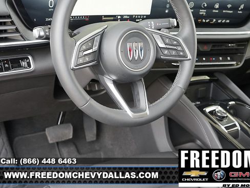 New 2025 Buick Envision Preferred image 24