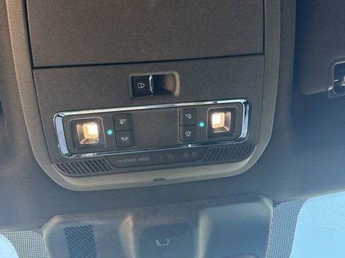 Used 2024 Ford F150 Lariat w/ FX4 Off-Road Package image 13