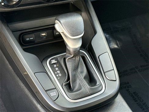 Certified 2023 Kia Soul LX w/ LX Technology Package image 22