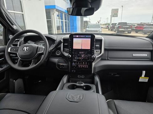 New 2026 RAM 3500 Laramie w/ Max Tow Package AWD/4WD image 32