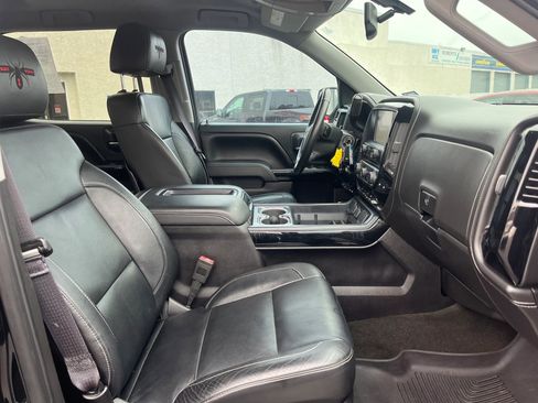 Used 2015 Chevrolet Silverado 1500 LTZ Z71 w/ LTZ Plus Package image 12