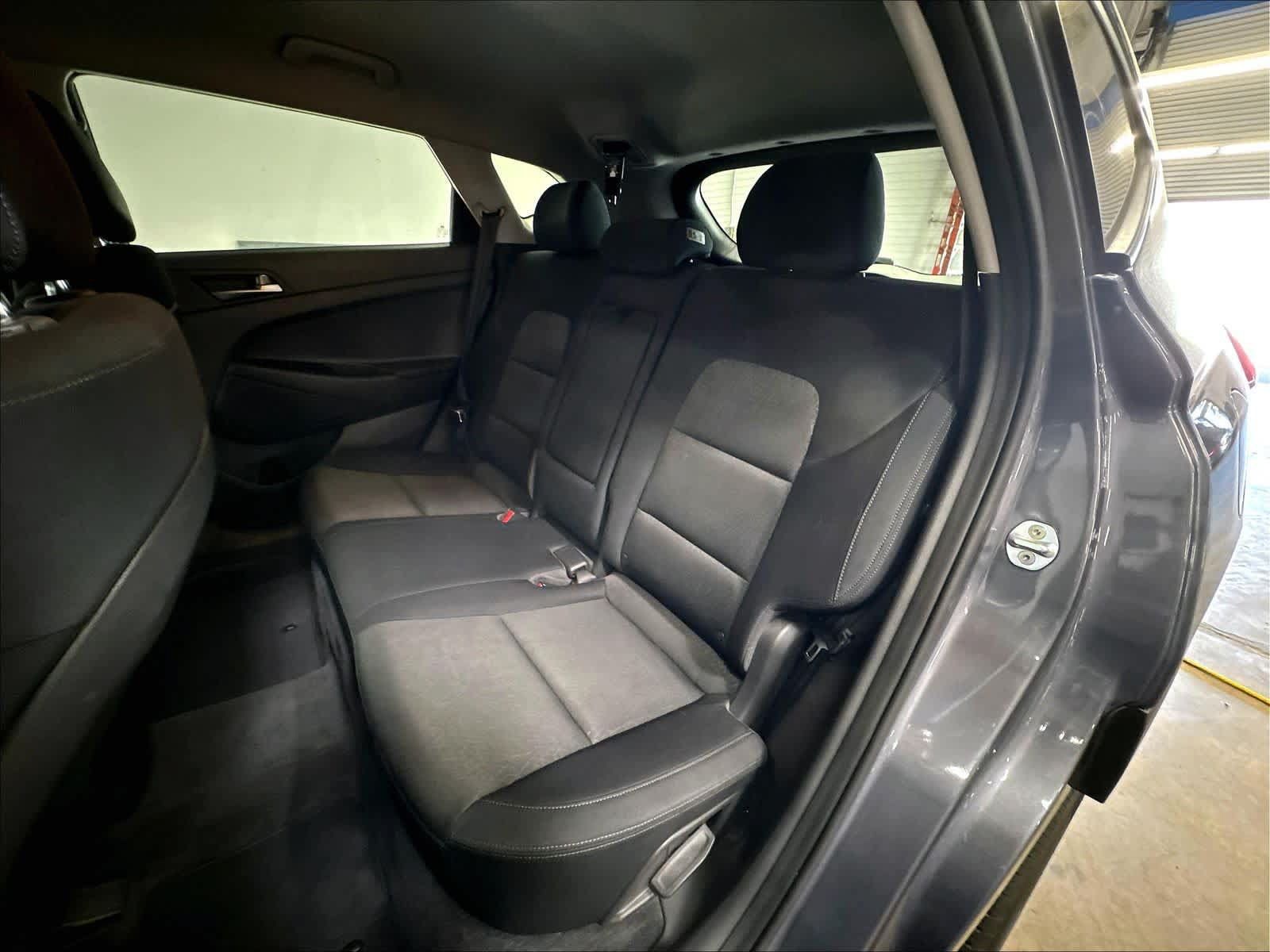 Used 2016 Hyundai Tucson SE w/ Option Group 02 FWD image 27