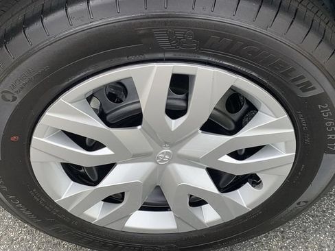 Certified 2026 Toyota Corolla Cross L FWD image 33