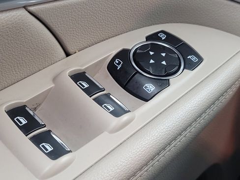 Used 2018 Ford Explorer Limited AWD/4WD image 27