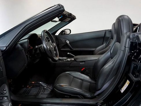 Used 2011 Chevrolet Corvette Grand Sport w/ Preferred Equipment Group image 11