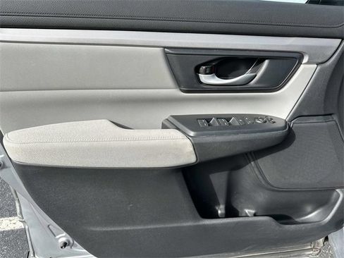 Used 2018 Honda CR-V LX image 16
