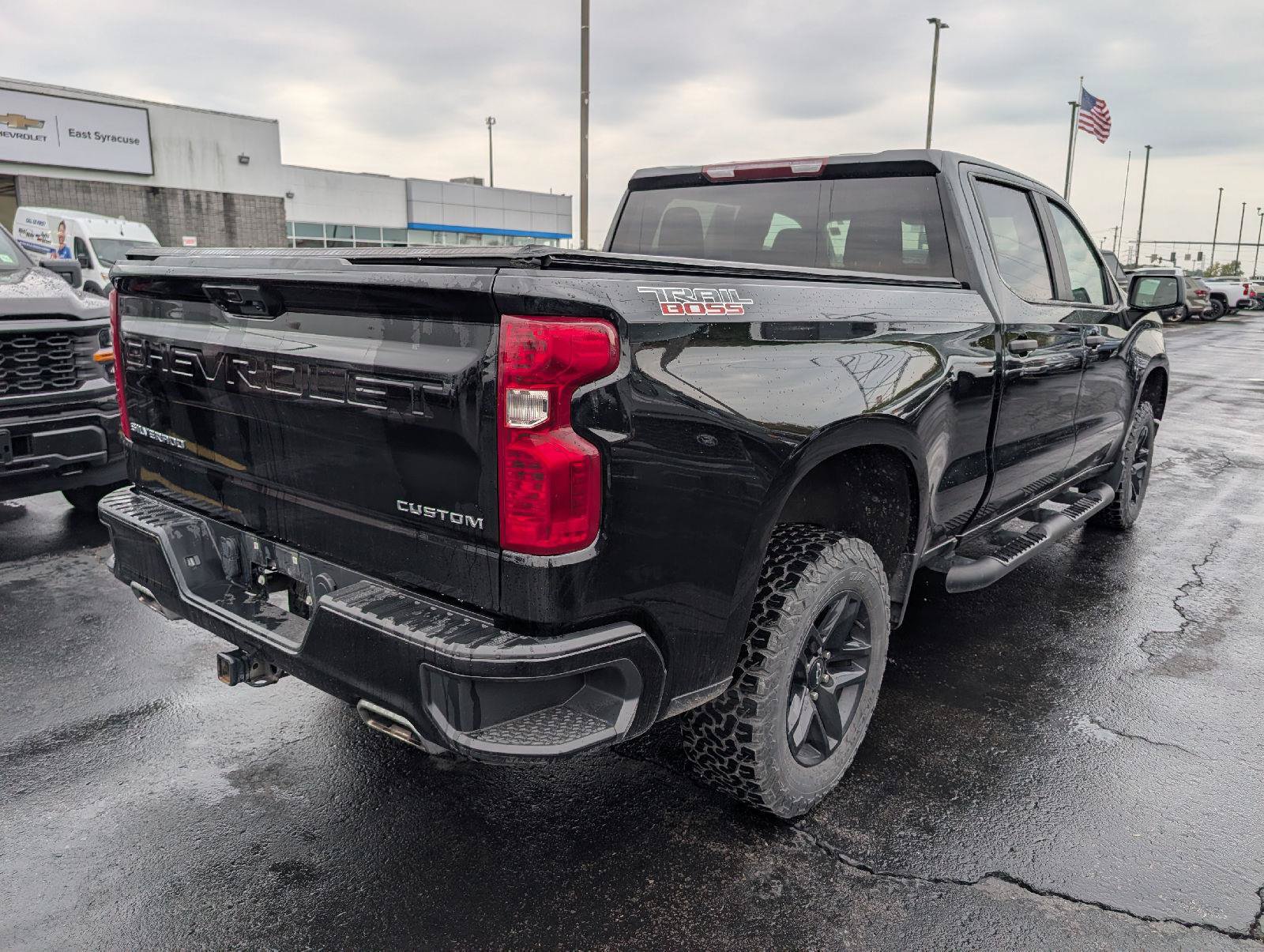 Used 2022 Chevrolet Silverado 1500 Custom Trail Boss AWD/4WD image 8