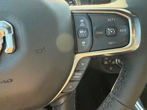 Used 2026 RAM 1500 Laramie AWD/4WD image 16