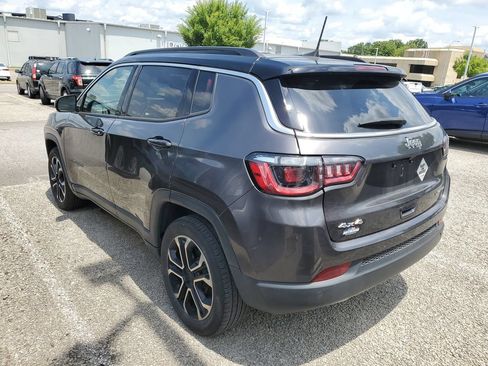 Used 2023 Jeep Compass Limited AWD/4WD image 9