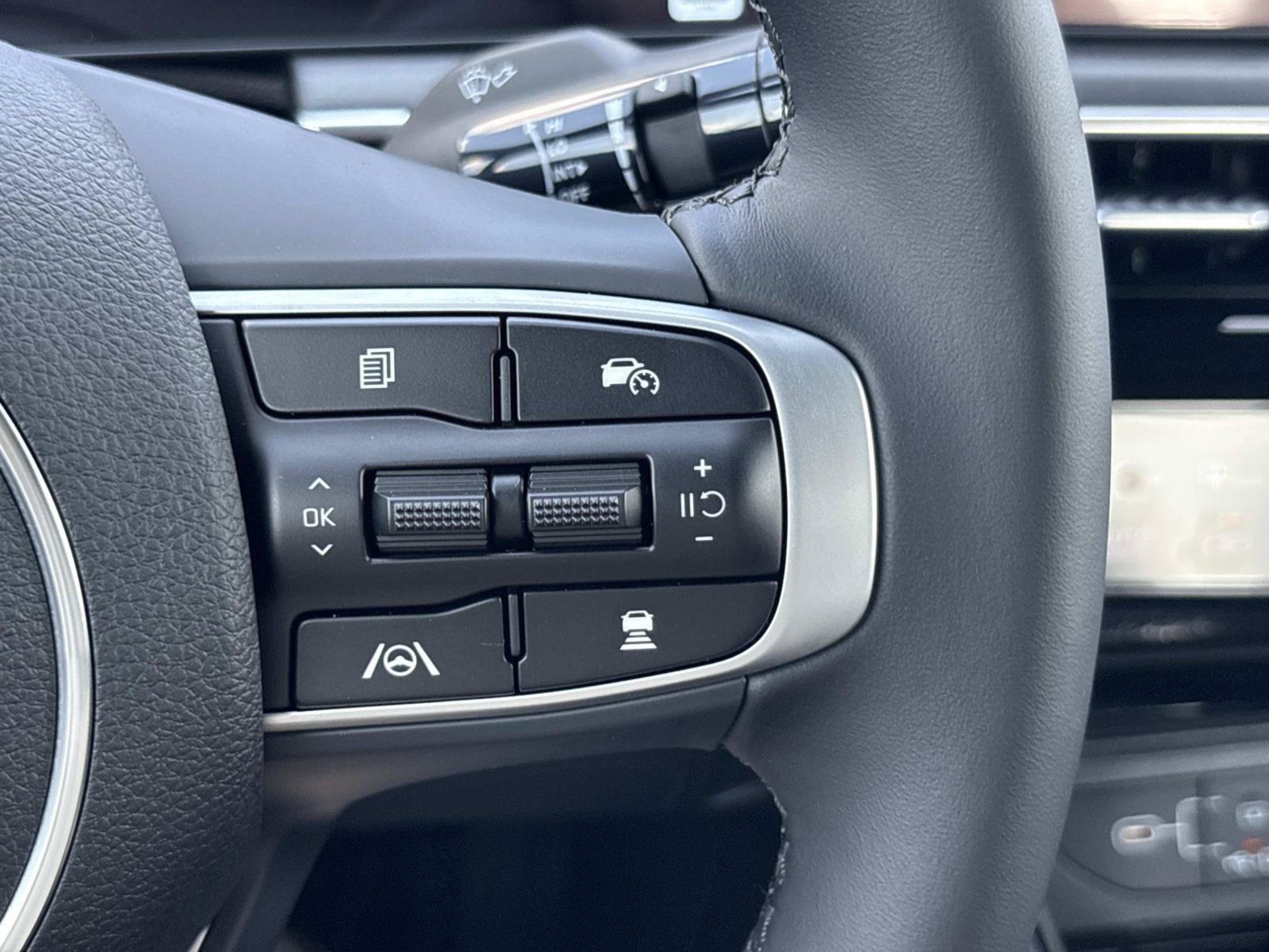 New 2027 Kia K5 GT-Line FWD image 22