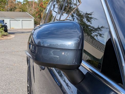 Certified 2024 Volvo XC90 B6 Plus w/ Protection Package Premier image 11