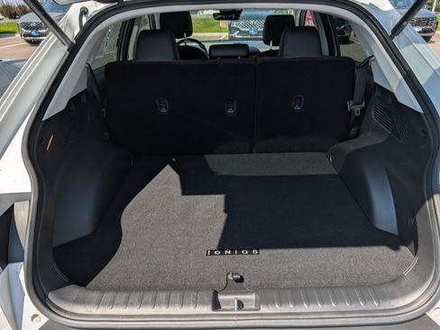 Used 2023 Hyundai Ioniq 5 SEL w/ Cargo Package AWD/4WD image 18