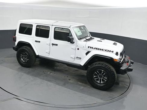 New 2026 Jeep Wrangler Unlimited Rubicon w/ Xtreme 35 Tire Package AWD/4WD image 28