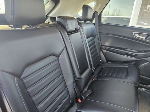 Used 2022 Ford Edge SEL w/ Convenience Package image 22