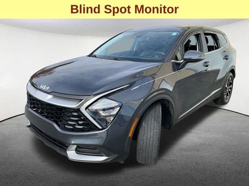 Used 2023 Kia Sportage EX image 5
