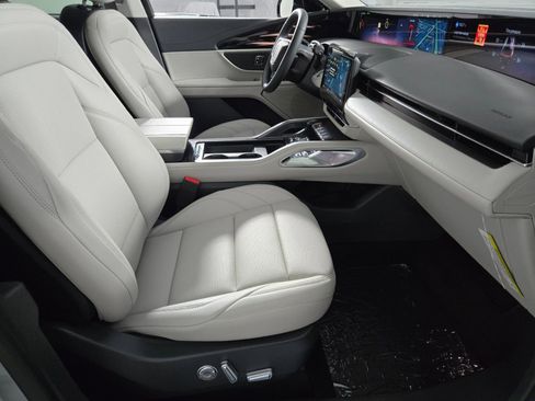 New 2026 Lincoln Nautilus Premier image 19