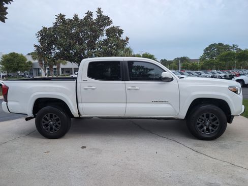 Certified 2023 Toyota Tacoma SR5 w/ Technology Package image 11