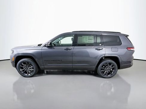 New 2026 Jeep Grand Cherokee L Limited AWD/4WD image 4