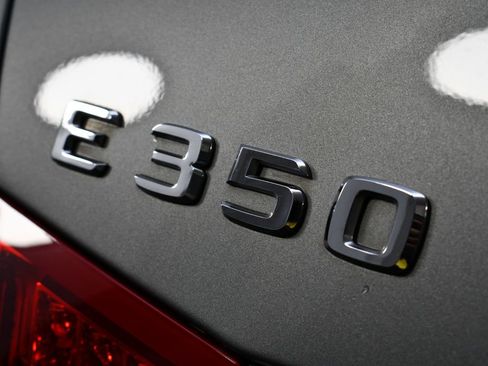 Used 2013 Mercedes-Benz E 350 Sedan image 14