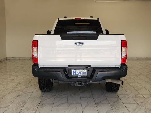 Used 2021 Ford F250 XL w/ Power Equipment Group AWD/4WD image 6