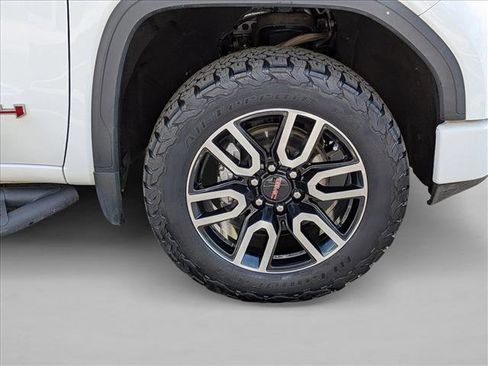 Used 2021 GMC Sierra 1500 AT4 AWD/4WD image 21