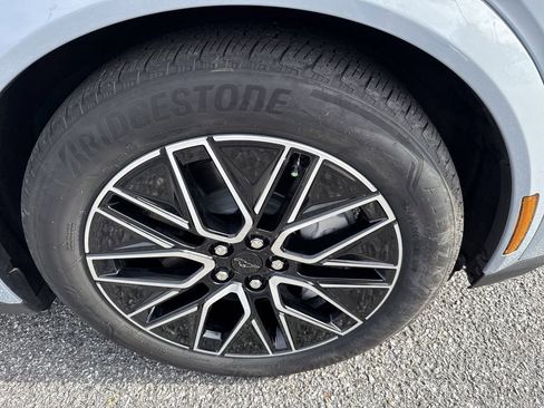 Used 2025 Ford Mustang Mach-E Premium image 12