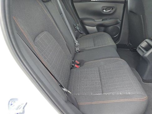 Used 2025 Honda HR-V Sport image 25