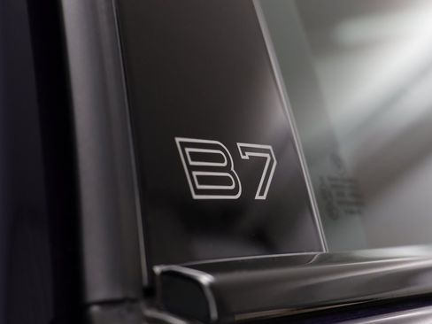 Used 2022 BMW ALPINA B7 xDrive image 18