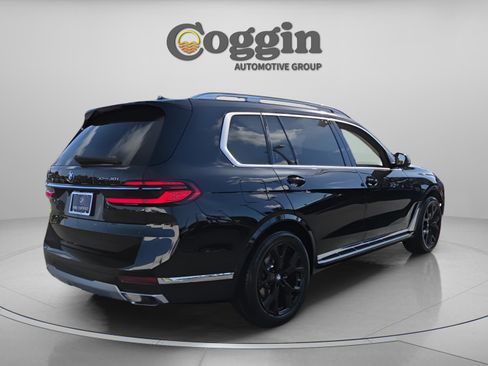 Certified 2024 BMW X7 xDrive40i AWD/4WD image 5