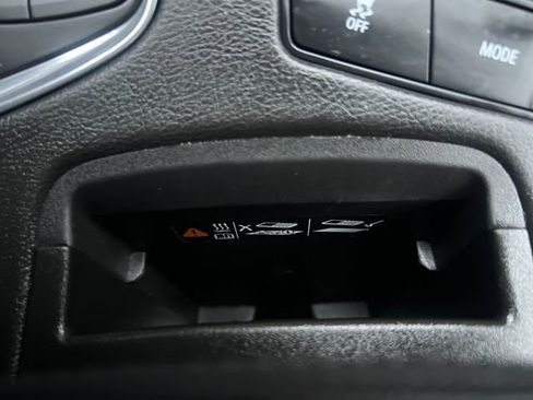 Used 2025 Cadillac XT5 Premium Luxury image 35