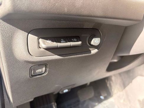 Used 2024 GMC Terrain AT4 w/ Tech Package AWD/4WD image 16