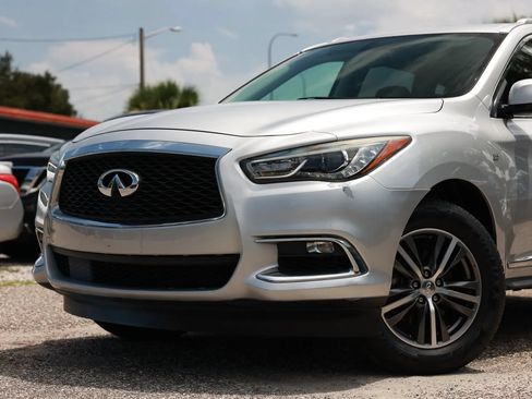 Used 2017 INFINITI QX60 Luxe w/ Premium Package AWD/4WD image 28