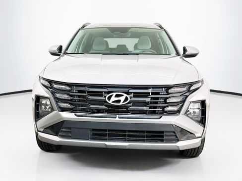 Used 2025 Hyundai Tucson SEL image 2