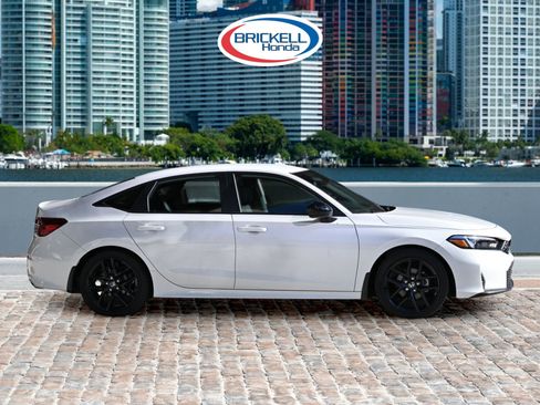 New 2025 Honda Civic Sport image 4