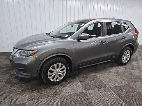 Used 2018 Nissan Rogue S AWD/4WD image 6
