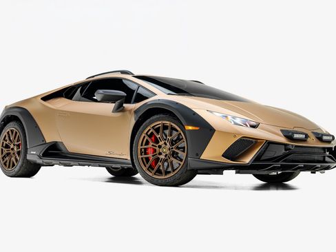 Used 2024 Lamborghini Huracan Sterrato AWD/4WD image 6