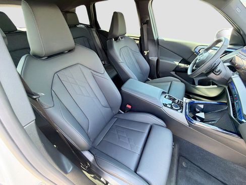 Used 2026 BMW X3 xDrive30i w/ Convenience Package AWD/4WD image 15