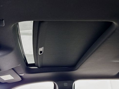 Used 2024 GMC Sierra 3500 AT4 w/ Technology Package image 19