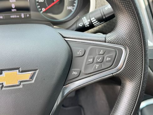 Used 2024 Chevrolet Malibu LT FWD image 12