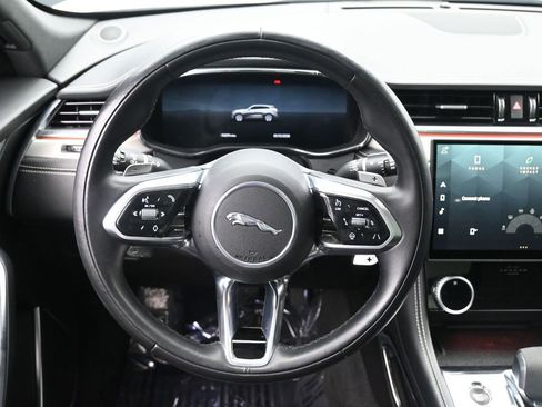Used 2024 Jaguar F-PACE R-Dynamic S image 20