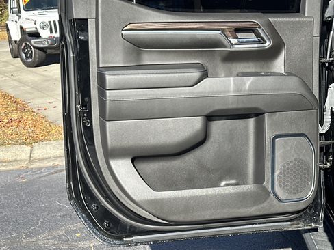 Certified 2024 Chevrolet Silverado 1500 LT Trail Boss w/ LT Trail Boss Premium Package image 20