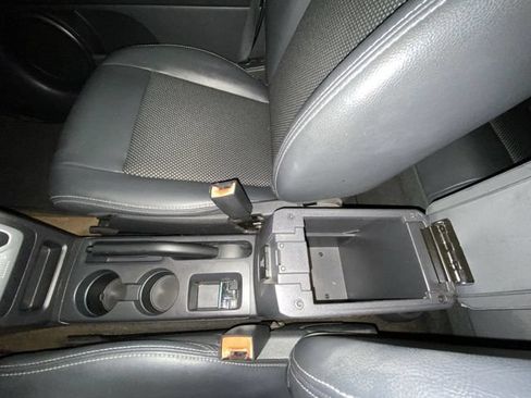 Used 2016 Jeep Compass Latitude AWD/4WD image 19