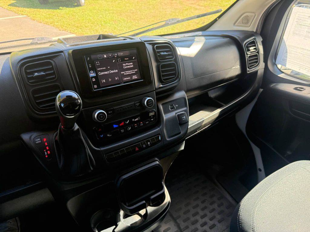 Used 2023 RAM ProMaster 2500 FWD image 30