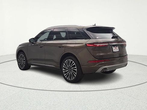 Used 2022 Lincoln Corsair Reserve w/ Sport Package image 6