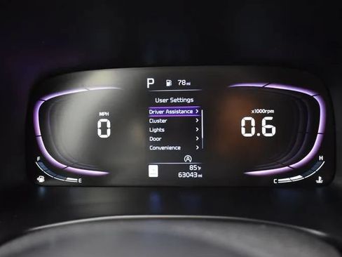 Used 2023 Kia Soul LX w/ LX Technology Package FWD image 27