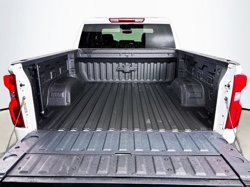 Certified 2024 Chevrolet Silverado 1500 RST w/ Z71 Off-Road Package AWD/4WD image 29
