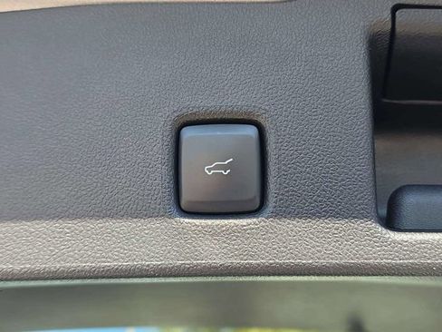 Used 2024 Ford Escape ST-Line AWD/4WD image 34