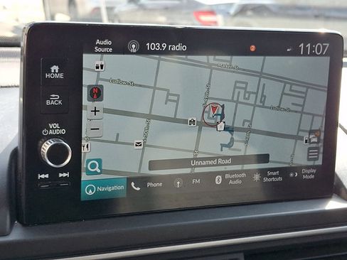 Used 2023 Honda Pilot Touring image 19