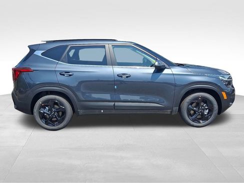 New 2026 Kia Seltos EX w/ EX Sunroof Package image 7