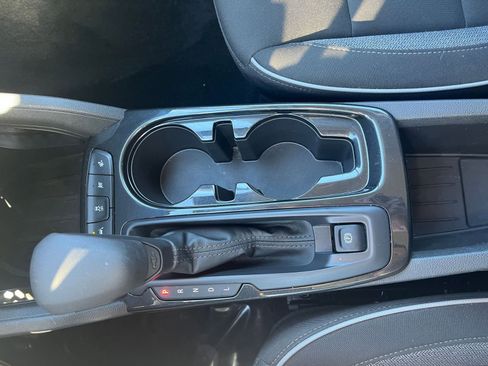 Used 2025 Chevrolet TrailBlazer LT image 36